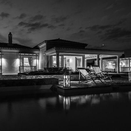 Villa Emerald Порто Хели Екстериор снимка