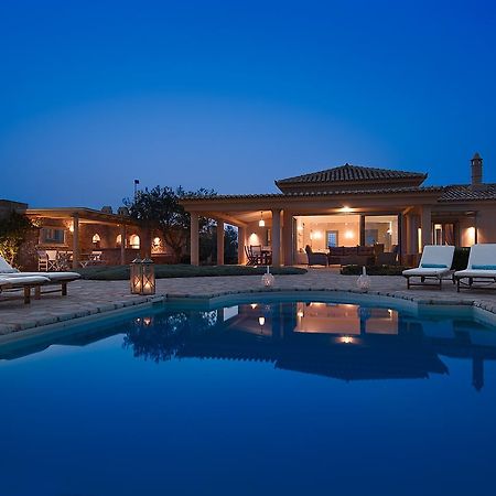 Villa Emerald Порто Хели Екстериор снимка