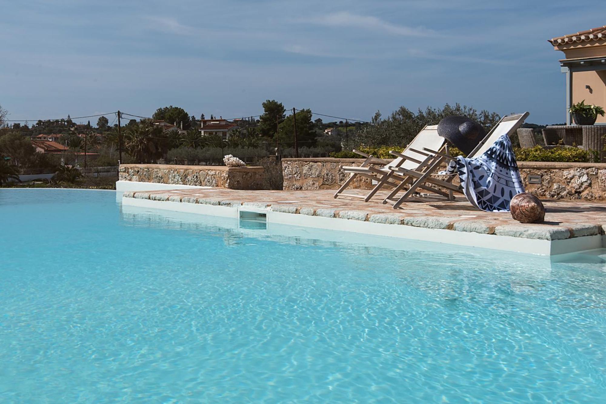 Villa Emerald Порто Хели Екстериор снимка