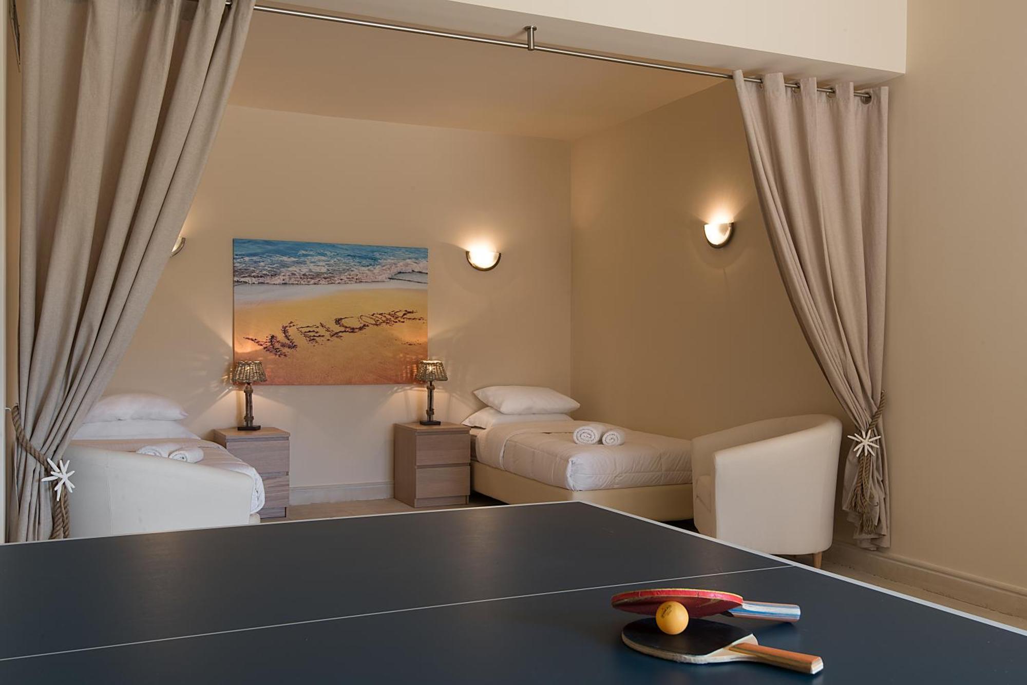 Villa Emerald Порто Хели Екстериор снимка