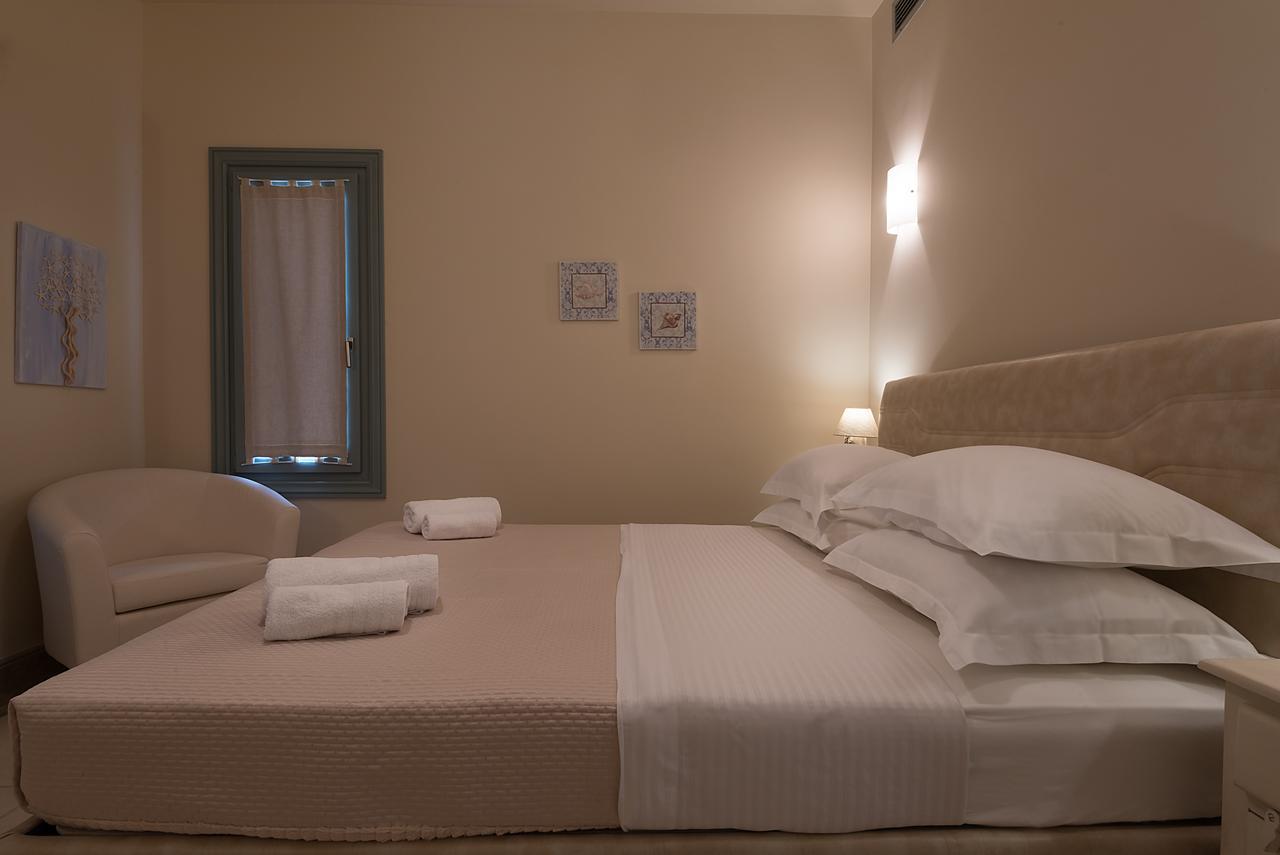 Villa Emerald Порто Хели Екстериор снимка