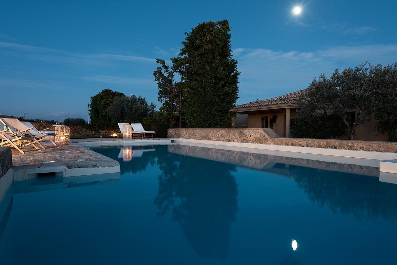 Villa Emerald Порто Хели Екстериор снимка