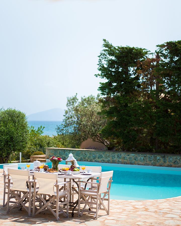 Villa Emerald Порто Хели Екстериор снимка